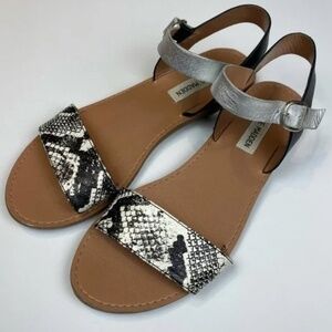 Steve Madden Donddi Sandals Snakeskin Metallic Buckle 8